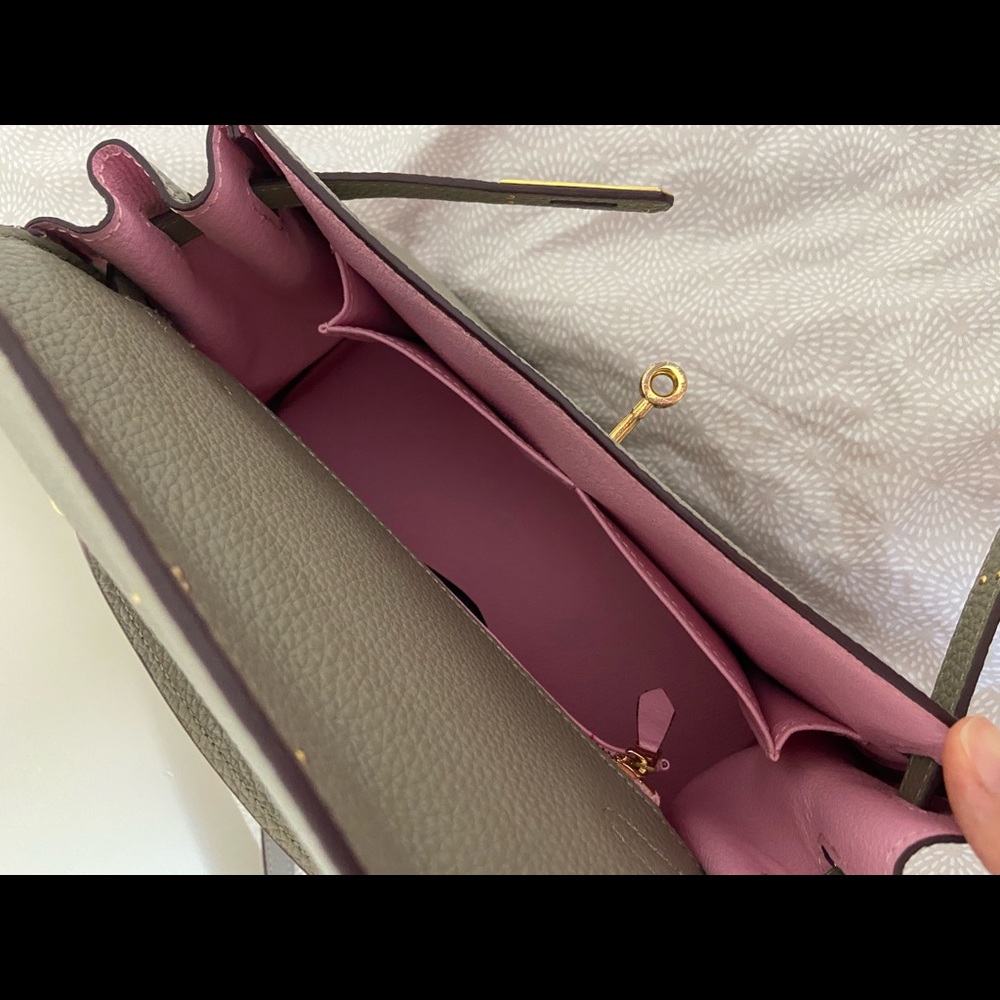 Selling handbag - Picture 4 of 5